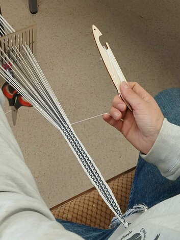 Zimné večery – cigánske tkanice - WhatsApp Image 2025-11-24 at 10.53.45 (2)