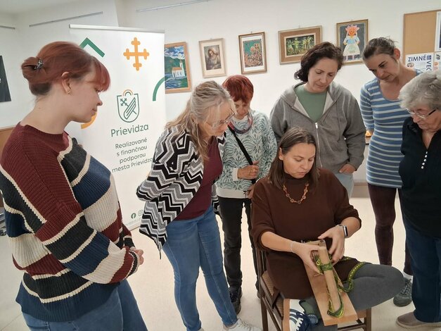 Zimne vecery - karetkovanie 1 Zimné večery – karetkovanie - Zimne vecery - karetkovanie 1