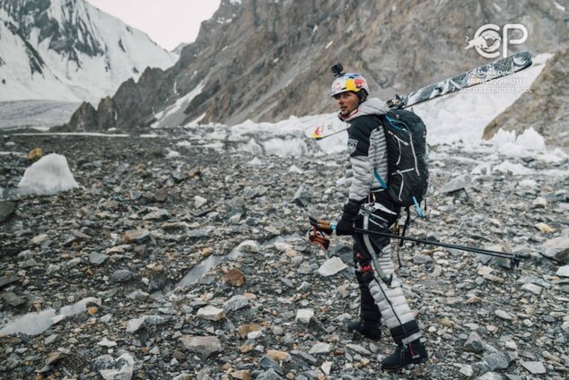 K2, The Impossible descent