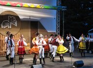 Vystúpenie folklórneho súboru Vtáčnik Prievidza