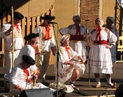 Vystúpenie folklórnej skupiny Vrchárka Čavoj v rámci programu "Stretnutie"