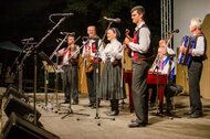 Vystúpenie Ľudovej hudby Beťári (copyright bibiana simova 2015)