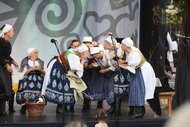 Povedačky (...tak vraveli stará mať) - program folklórnych skupín z regiónu hornej Nitry