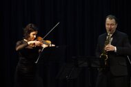 Skladba v podaní huslistky Jany Gubkovej Černej a saxofonistu Ladislava Fančoviča