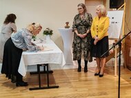 CENA ZDRUŽENIA K-2000: Martina Richter za výstavu Pravnianska výšivka