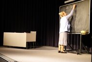 Divadlo bez masky s Oľgou Belešovou Vyučovanie dony Margarity (10.10.)