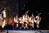 Hosť slávností: folklórny súbor Vršatec Dubnica nad Váhom