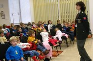 Z rozprávky do života alebo Snehulienka tak trochu inak Z rozprávky do života alebo Snehulienka tak trochu inak